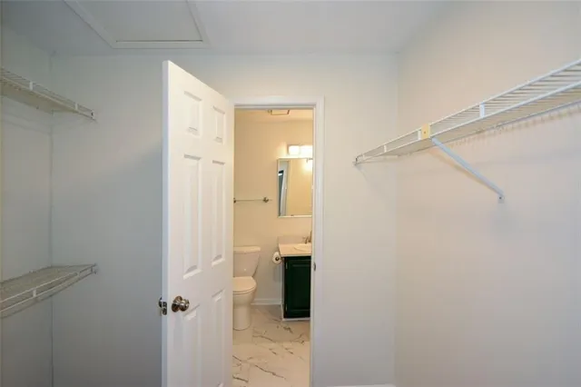 $165,000 | 4075 Woodridge Way, Tucker, GA 30084