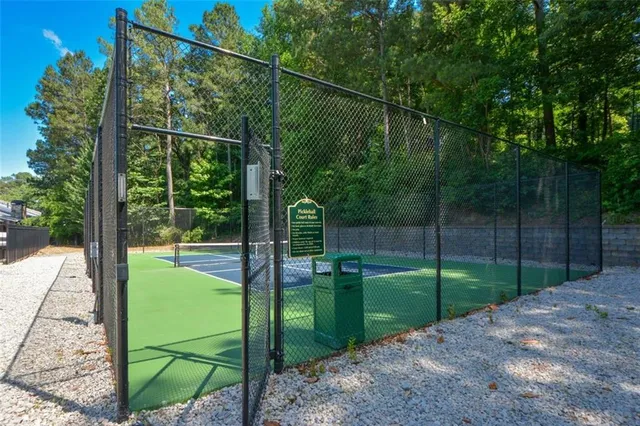 $165,000 | 4075 Woodridge Way, Tucker, GA 30084