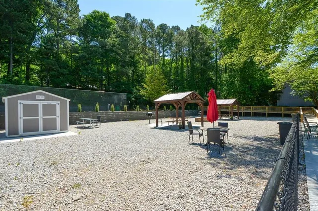 $165,000 | 4075 Woodridge Way, Tucker, GA 30084
