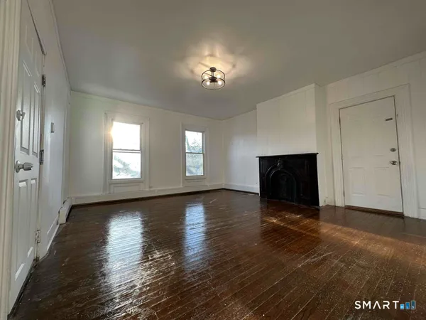 $1,400 | 16 Spaulding Street, Unit 2A, Norwich, CT 06360
