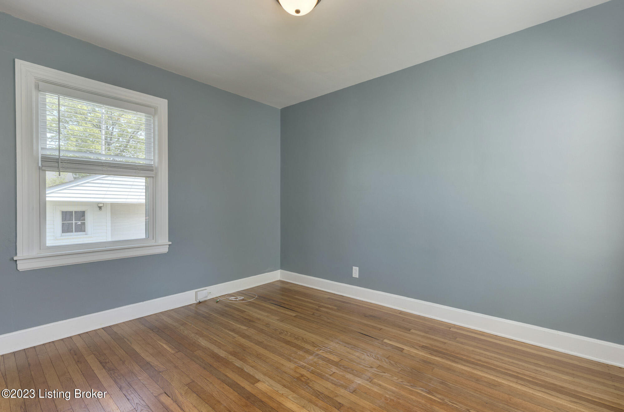 3111 Bobolink Road Louisville, KY 40213 - Photo 15 of 48 1st Floor Bedroom 1