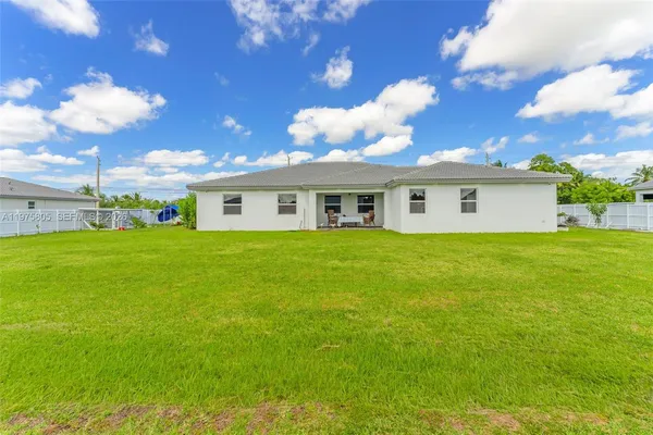 $5,300 | 19866 Southwest 320th Street, Homestead, FL 33030