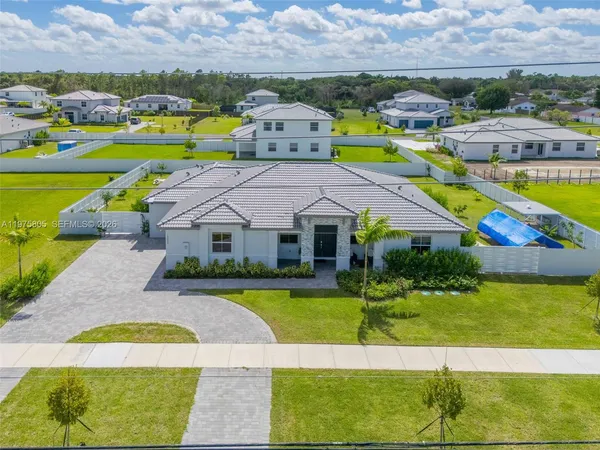 $5,300 | 19866 Southwest 320th Street, Homestead, FL 33030
