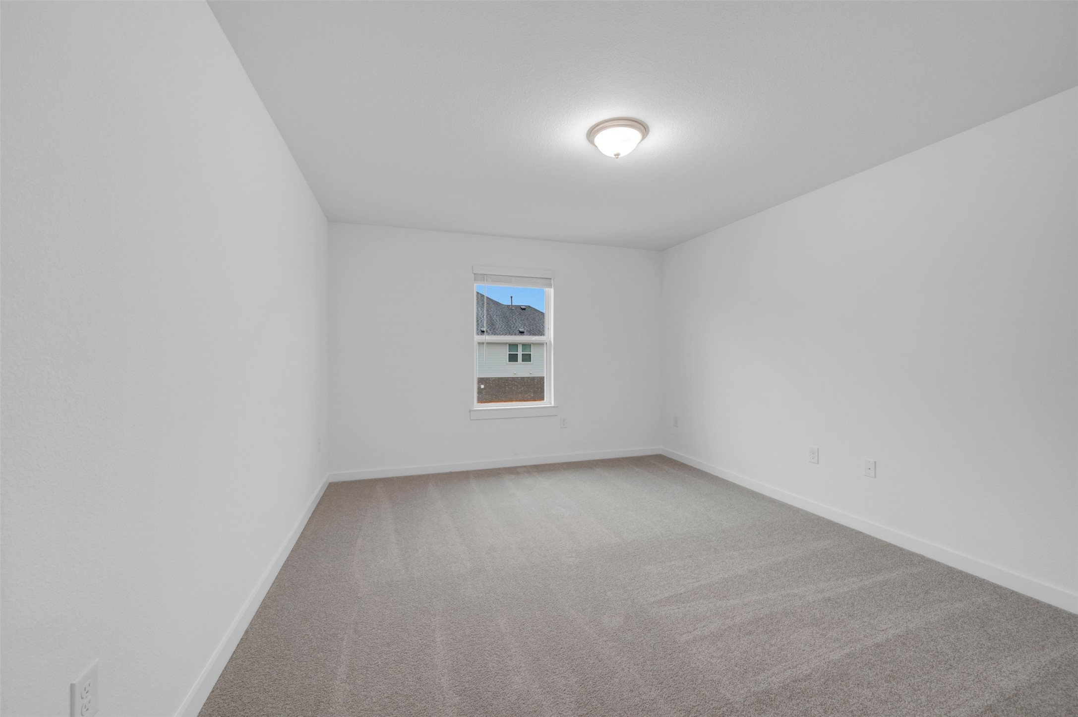 3705 Helena Way Leander, TX 78641 - Photo 29 of 40 an empty room with a window