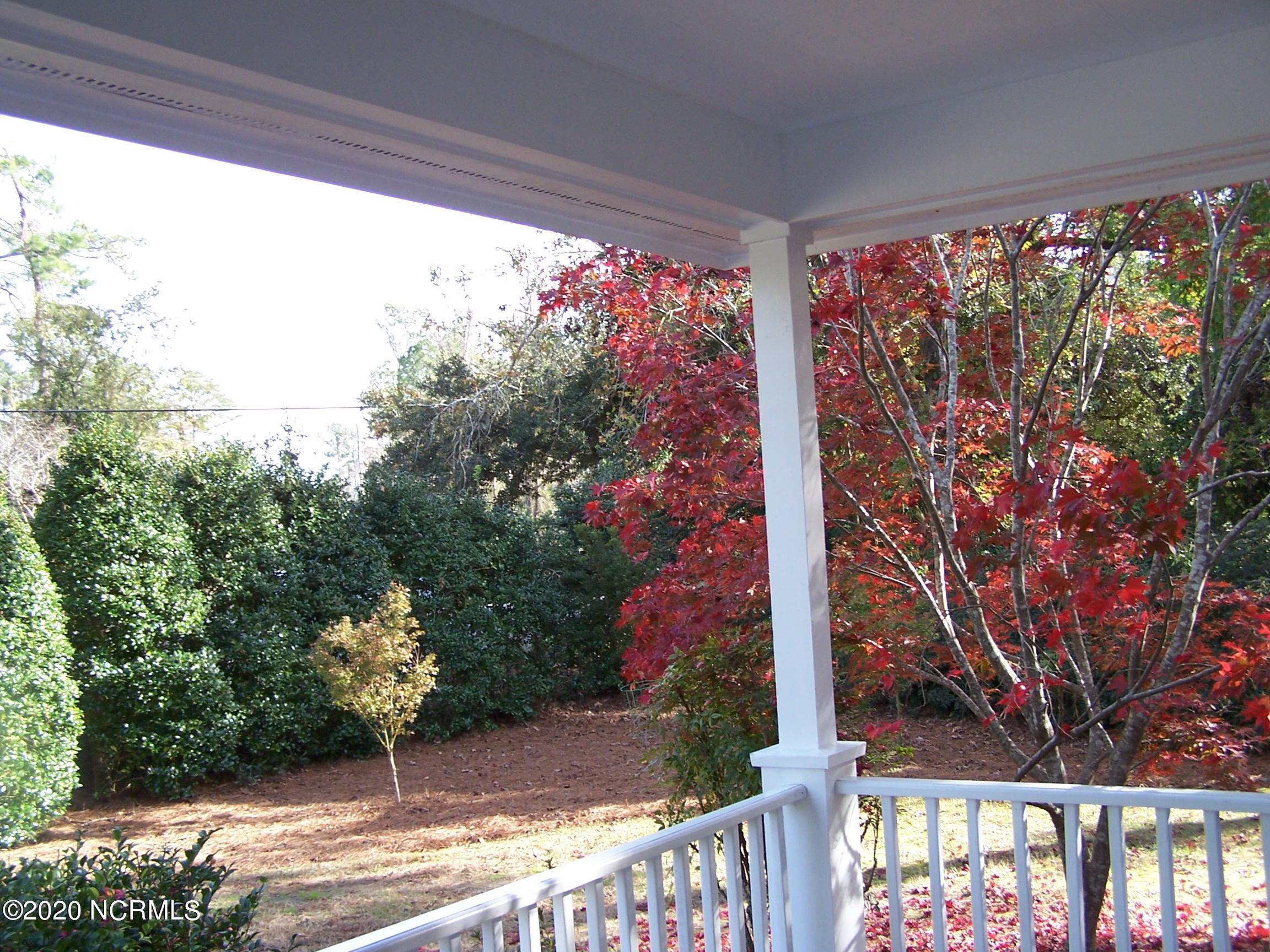 5634 Shell Rd Village Drive Wilmington, NC 28403 - Photo 2 of 19 front porch
