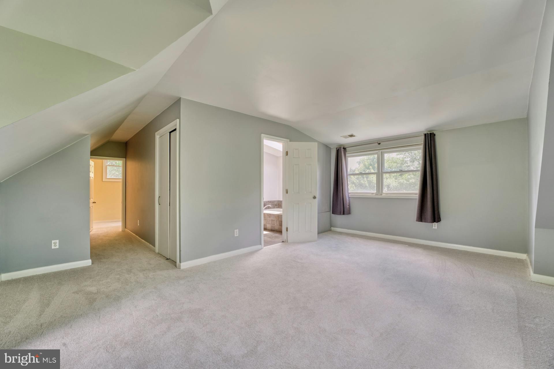 9925 Markham Street Silver Spring, MD 20901 - Photo 20 of 41 Primary Bedroom