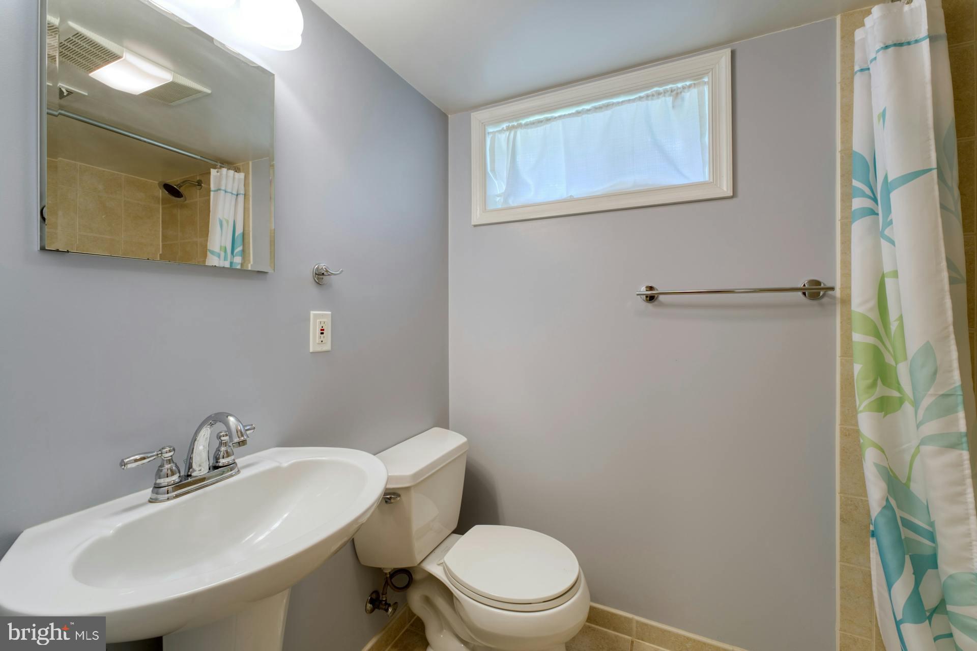 9925 Markham Street Silver Spring, MD 20901 - Photo 30 of 41