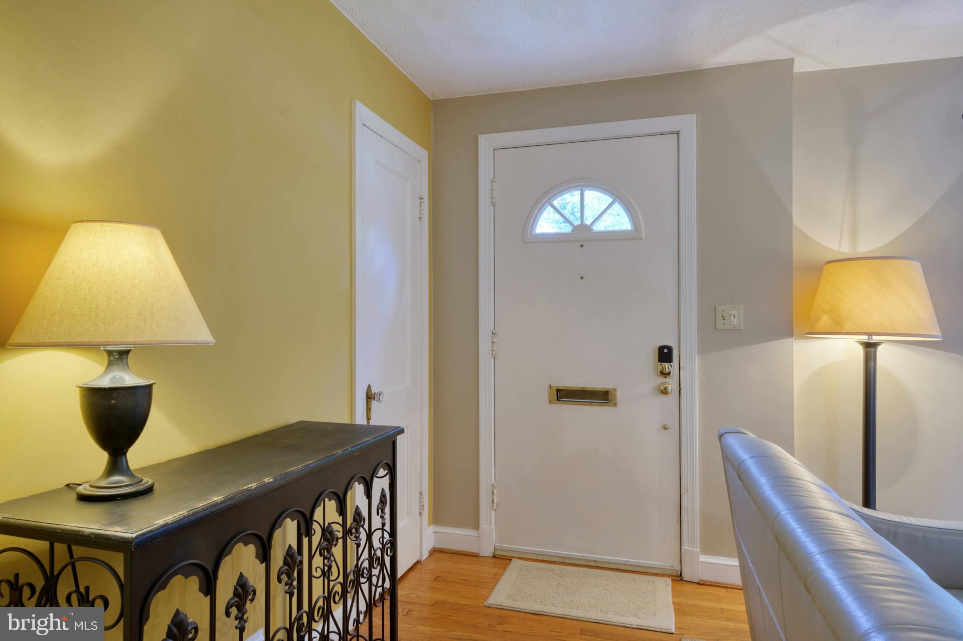 9925 Markham Street Silver Spring, MD 20901 - Photo 4 of 41 Front Entry