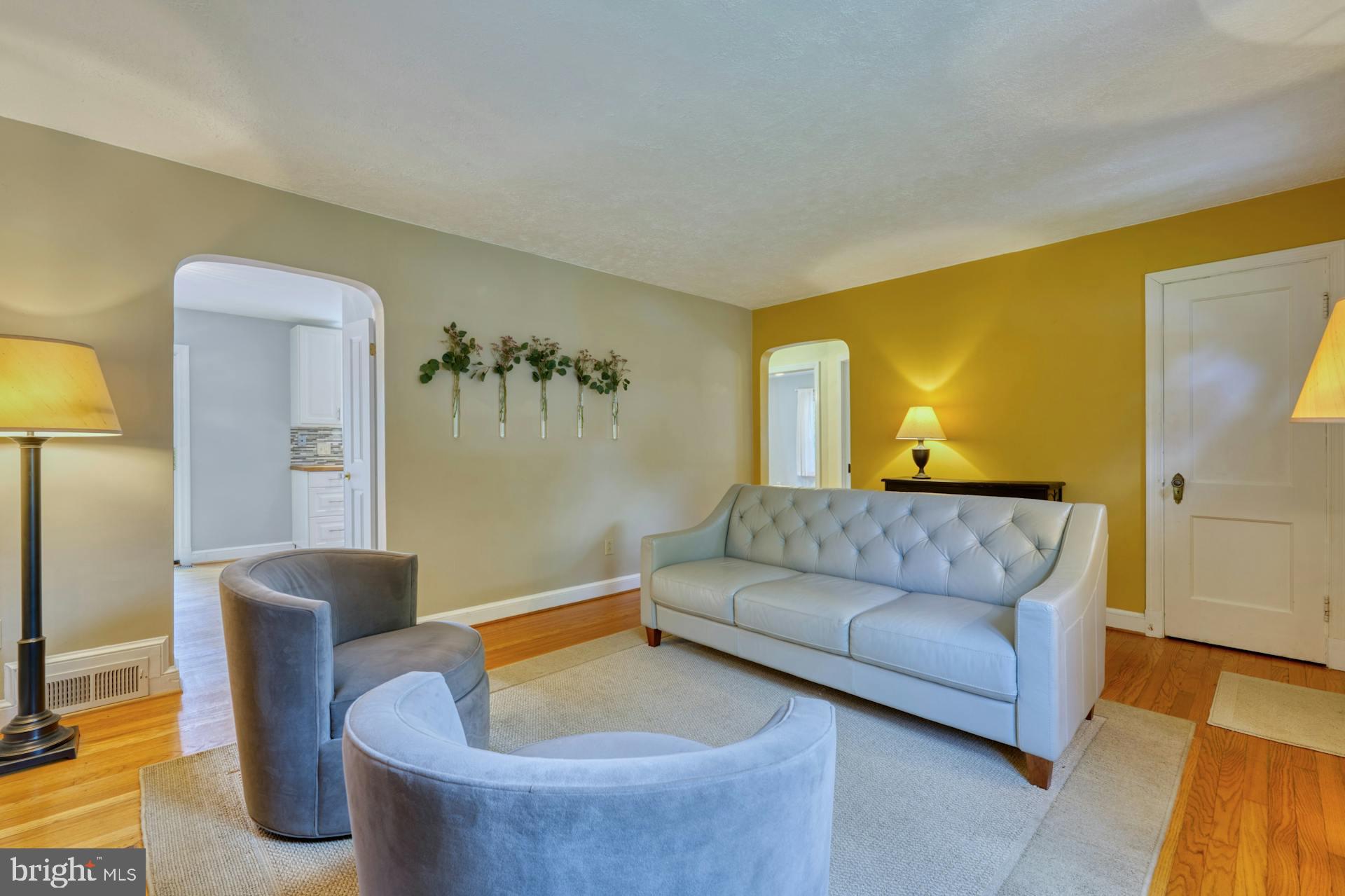 9925 Markham Street Silver Spring, MD 20901 - Photo 7 of 41