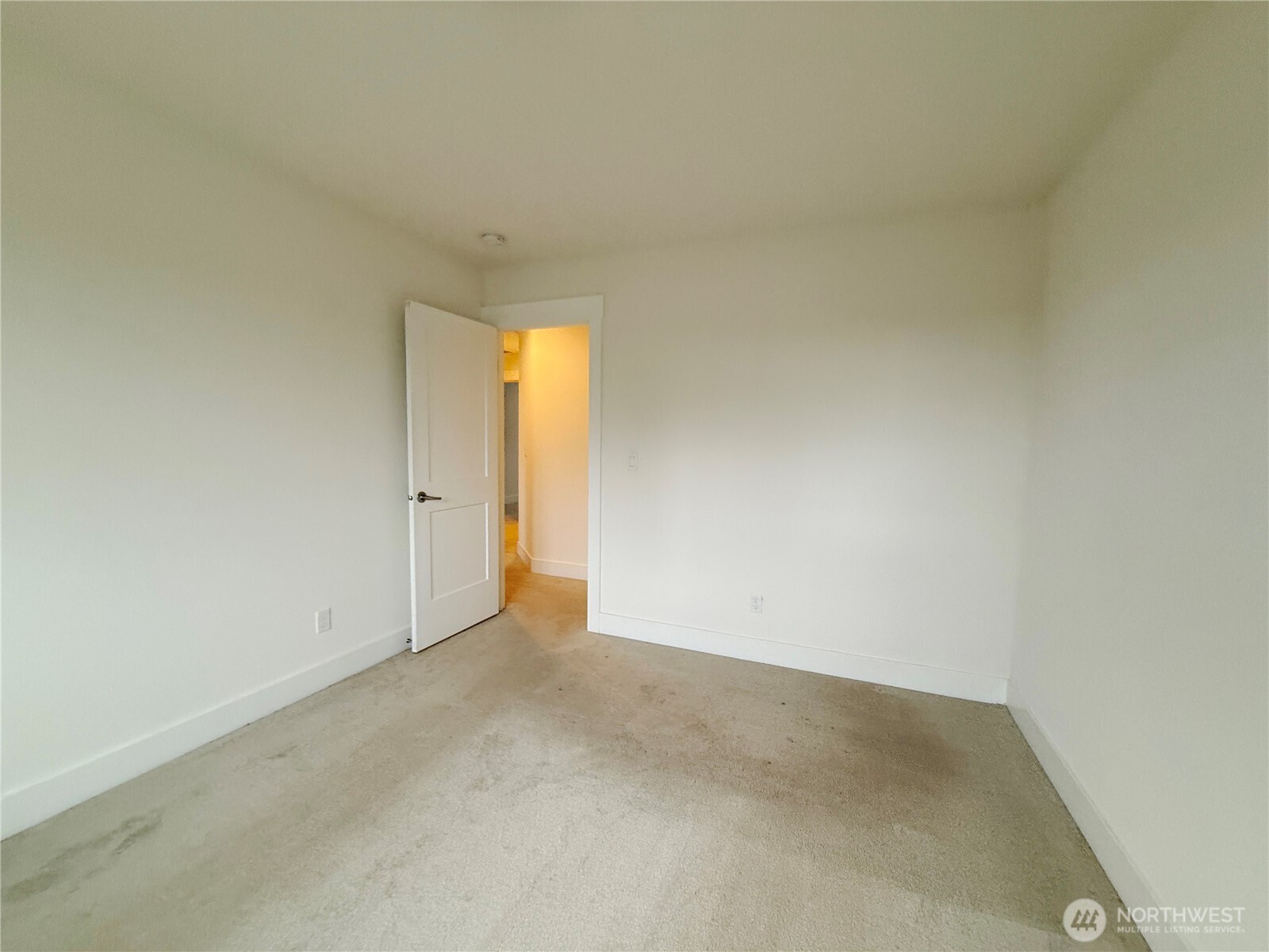 30 East Compass Lane, Unit A98524 Allyn, WA 98524 - Photo 17 of 36 a view of an empty room