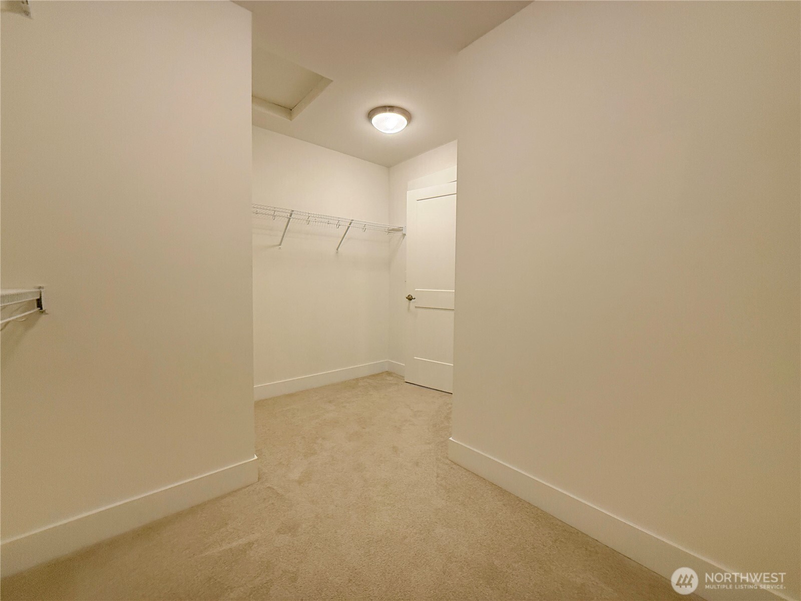 30 East Compass Lane, Unit A98524 Allyn, WA 98524 - Photo 24 of 36 a view of small space