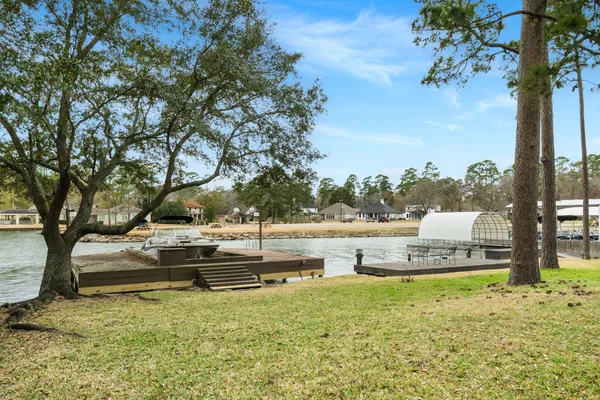 $3,500 | 3203 Poe Drive, Montgomery, TX 77356