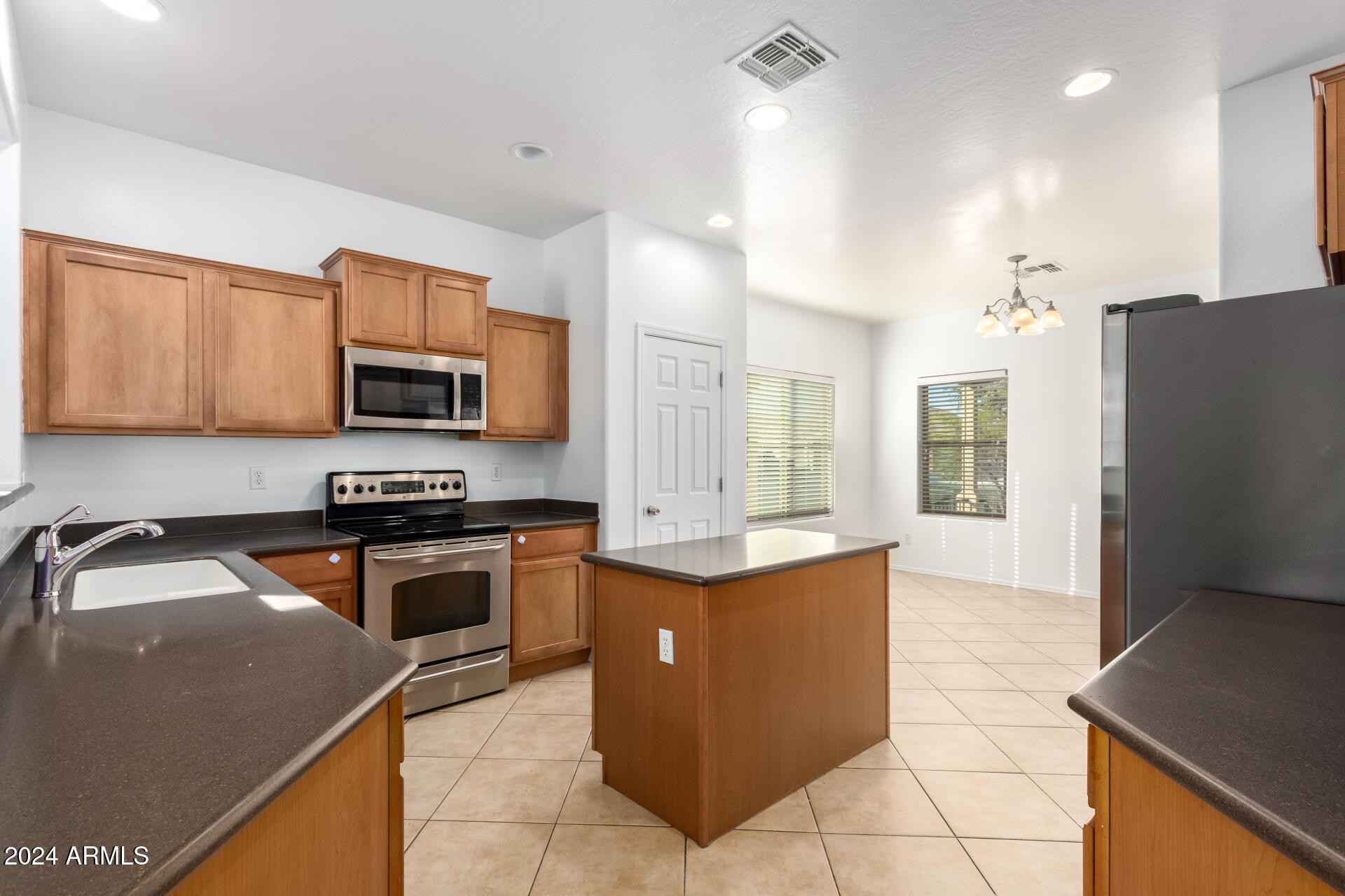 5739 West Ardmore Road Laveen, AZ 85339 - Photo 10 of 32 20-Ardmore
