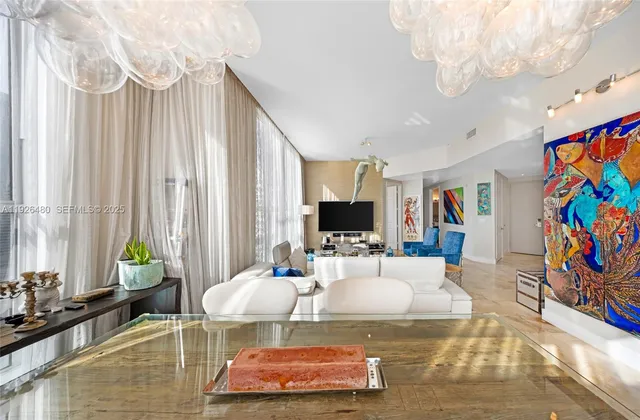 $1,995,000 | 1155 Brickell Bay Drive, Unit PH303, Miami, FL 33131