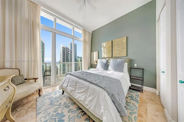 $1,995,000 | 1155 Brickell Bay Drive, Unit PH303, Miami, FL 33131