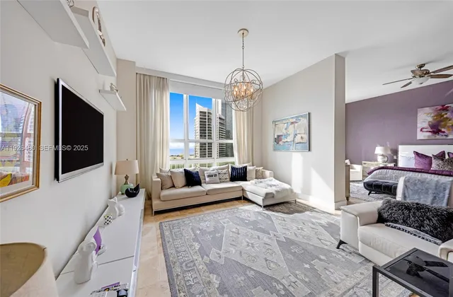 $1,995,000 | 1155 Brickell Bay Drive, Unit PH303, Miami, FL 33131