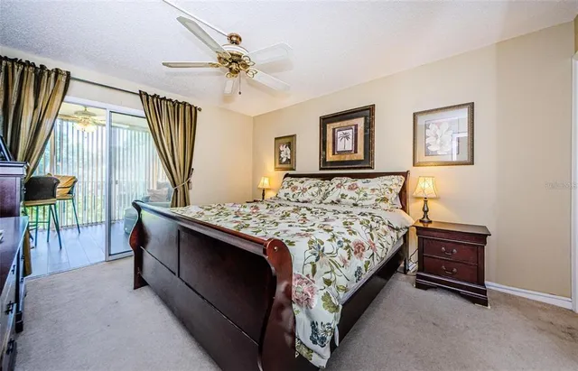 $2,100 | 90 South Highland Avenue, Unit 214, Tarpon Springs, FL 34689