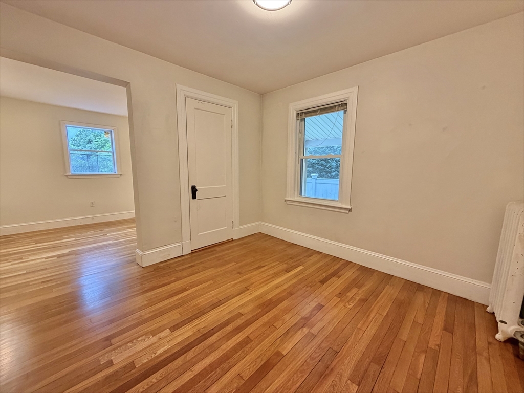 61 Newell Road, Unit 1 Newton, MA 02466 - Photo 12 of 27