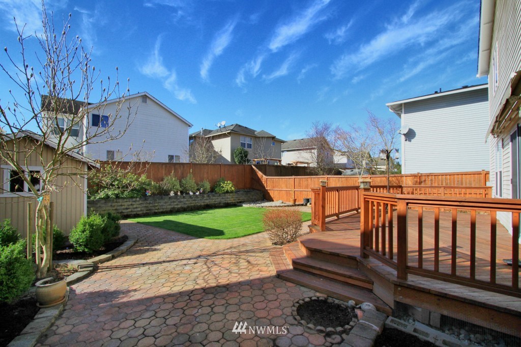 321 Index Place Southeast Renton, WA 98056 - Photo 2 of 15