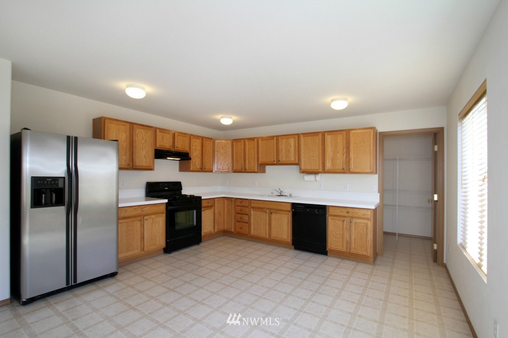 321 Index Place Southeast Renton, WA 98056 - Photo 5 of 15