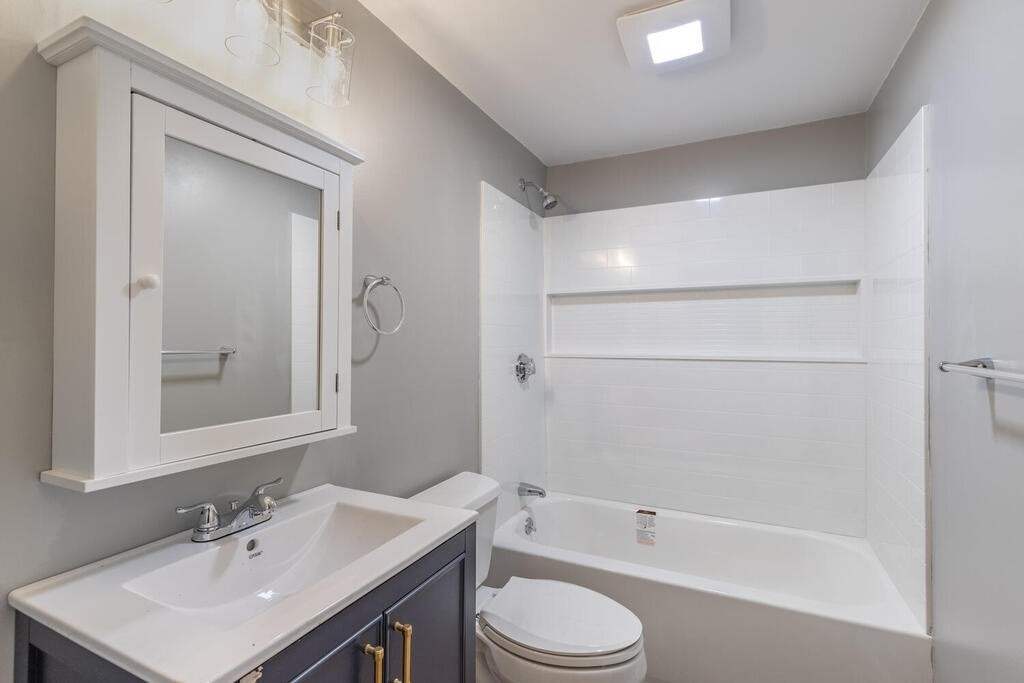 9 Old Farm Road Beverly, MA 01915 - Photo 17 of 27 Gallery Image 17