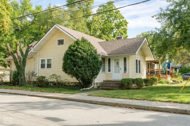 $300,000 | 6055 Guilford Avenue, Indianapolis, IN 46220