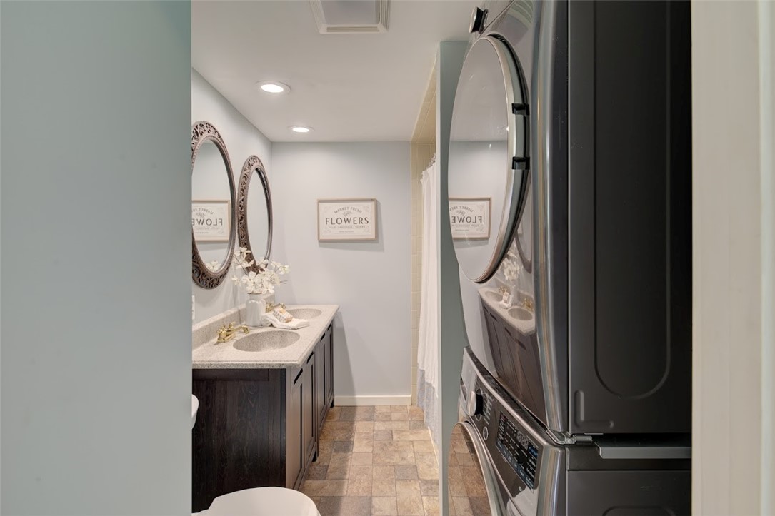 740 S Road East Greenwich, RI 02818 - Photo 18 of 34