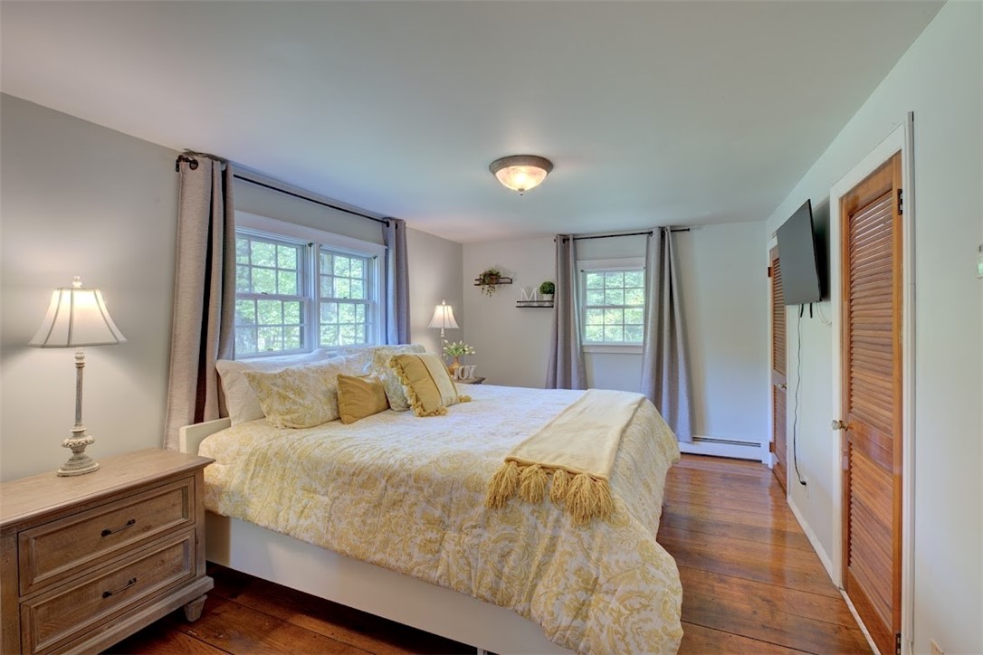 740 S Road East Greenwich, RI 02818 - Photo 19 of 34