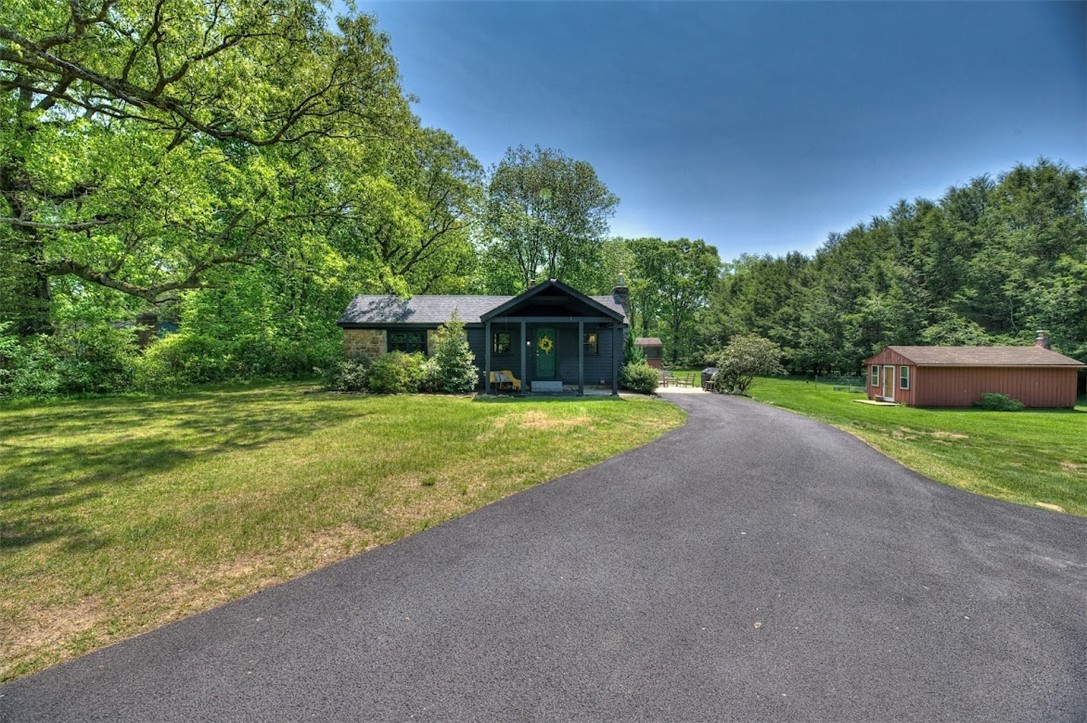 740 S Road East Greenwich, RI 02818 - Photo 4 of 34