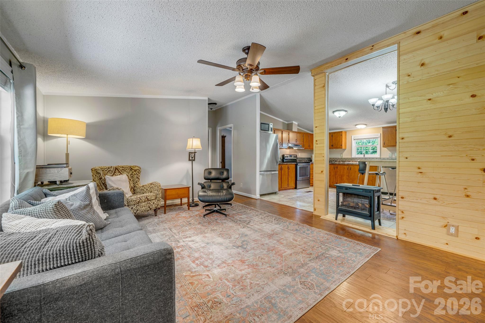 435 McMinn Road Hendersonville, NC 28792 - Photo 5 of 48