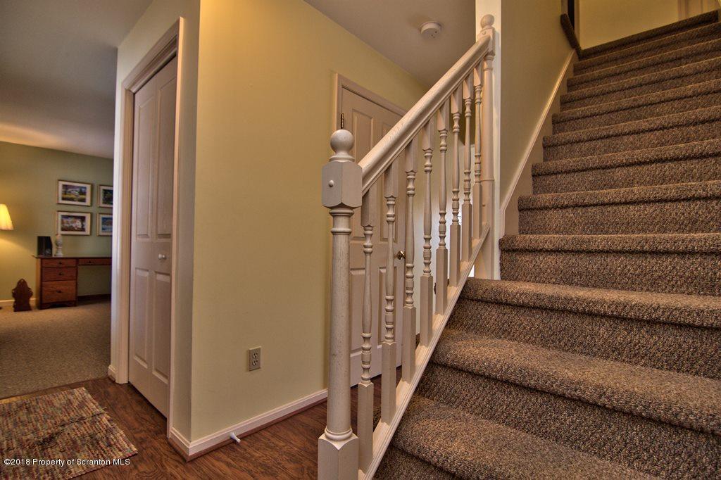 200 Hahn Road Moscow, PA 18444 - Photo 20 of 45 Gallery Image 20