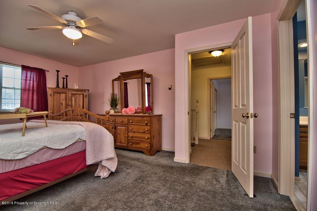 200 Hahn Road Moscow, PA 18444 - Photo 23 of 45 Gallery Image 23