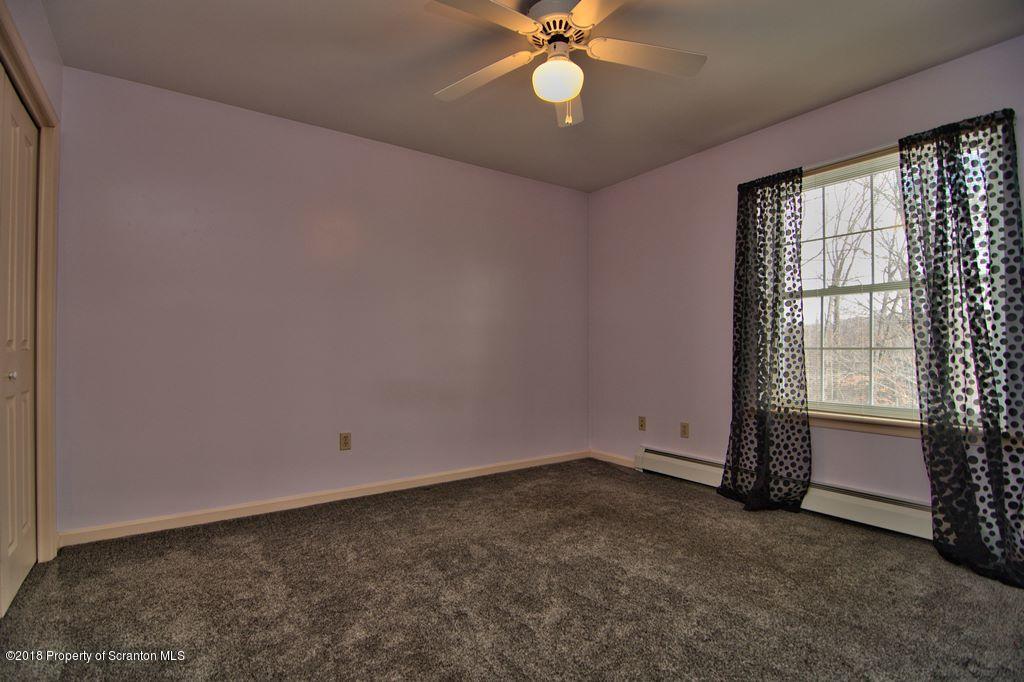 200 Hahn Road Moscow, PA 18444 - Photo 26 of 45 Gallery Image 26