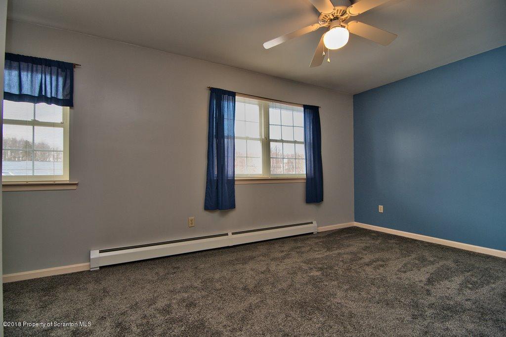 200 Hahn Road Moscow, PA 18444 - Photo 29 of 45 Gallery Image 29