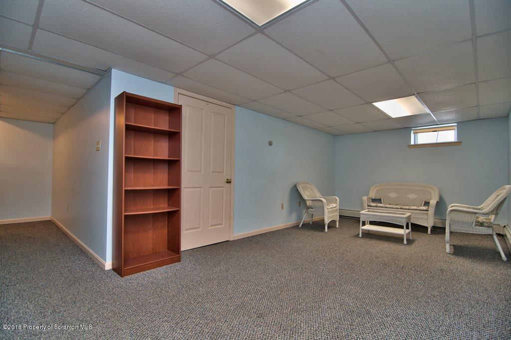200 Hahn Road Moscow, PA 18444 - Photo 36 of 45 Gallery Image 36