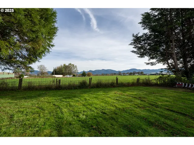 $425,000 | 3195 Fitzpatrick Road, Tillamook, OR 97141