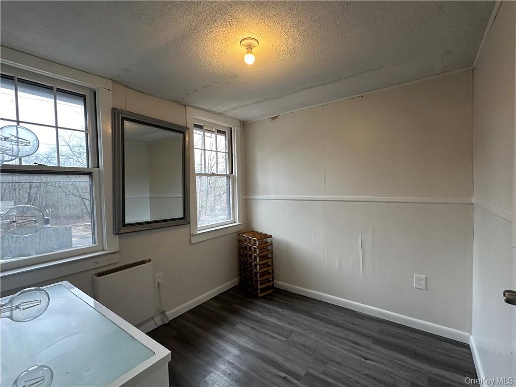 55 Burlingham Road Bloomingburg, NY 12721 - Photo 9 of 16