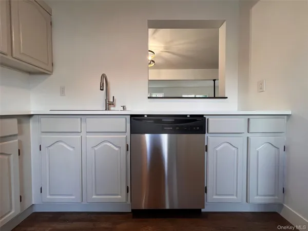 $2,600 | 524 Saracino Drive, Maybrook, NY 12543