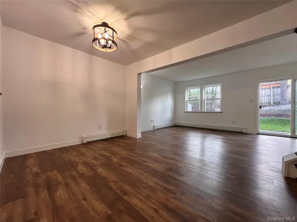 $2,600 | 524 Saracino Drive, Maybrook, NY 12543