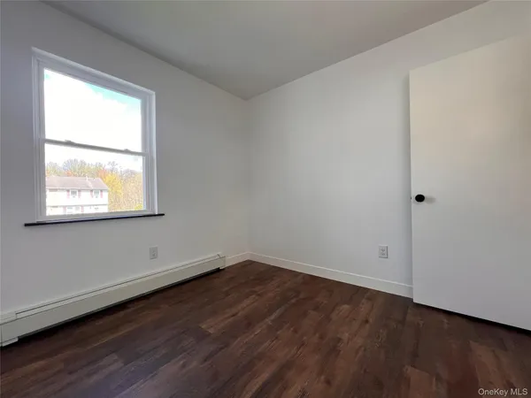 $2,600 | 524 Saracino Drive, Maybrook, NY 12543