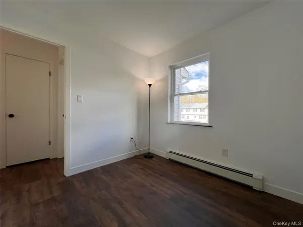 $2,600 | 524 Saracino Drive, Maybrook, NY 12543