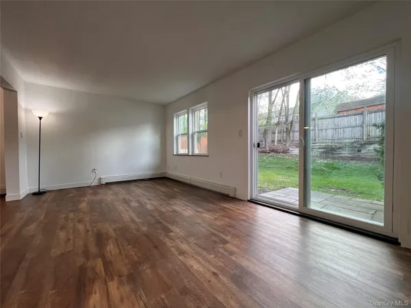 $2,600 | 524 Saracino Drive, Maybrook, NY 12543