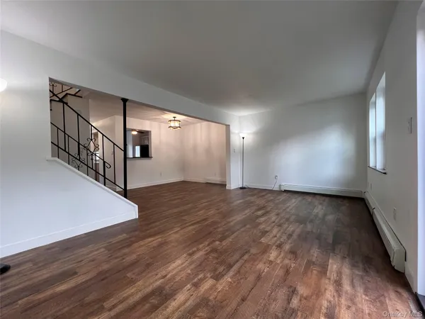 $2,600 | 524 Saracino Drive, Maybrook, NY 12543