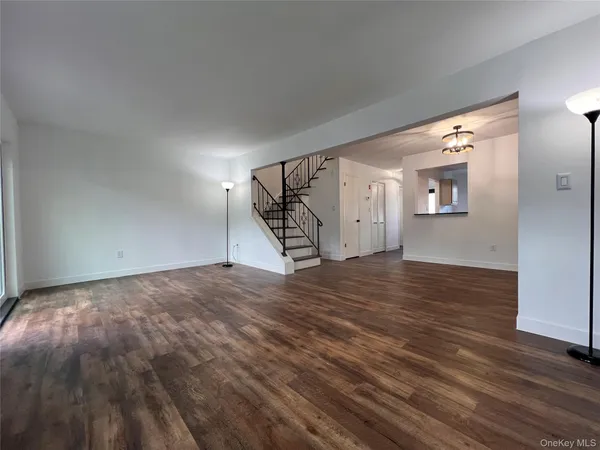 $2,600 | 524 Saracino Drive, Maybrook, NY 12543