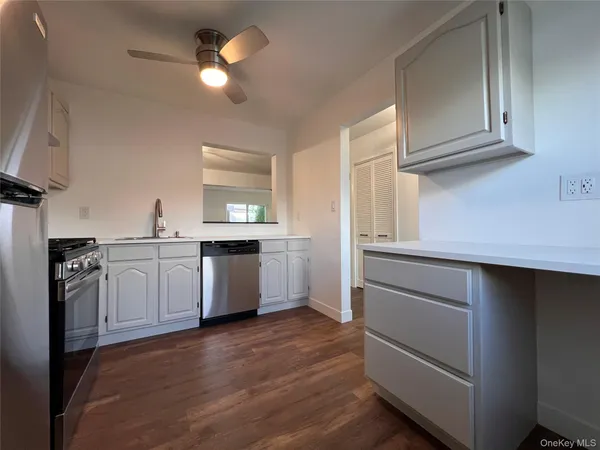 $2,600 | 524 Saracino Drive, Maybrook, NY 12543