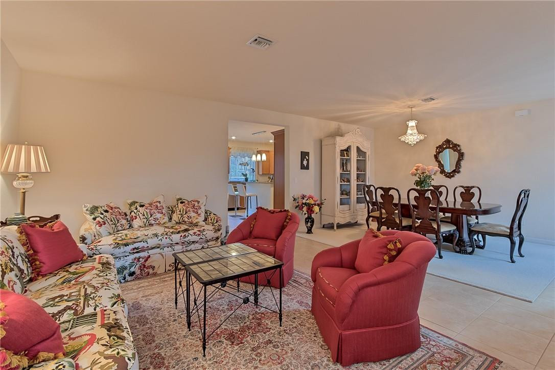 80 Northwest Alcott Circle Boca Raton, FL 33432 - Photo 17 of 51 Photo 17