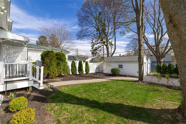$199,900 | 85 Colebourne Road, Rochester, NY 14609