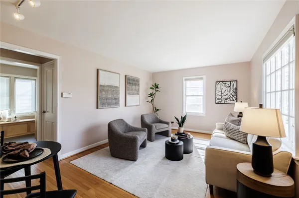 $199,900 | 85 Colebourne Road, Rochester, NY 14609