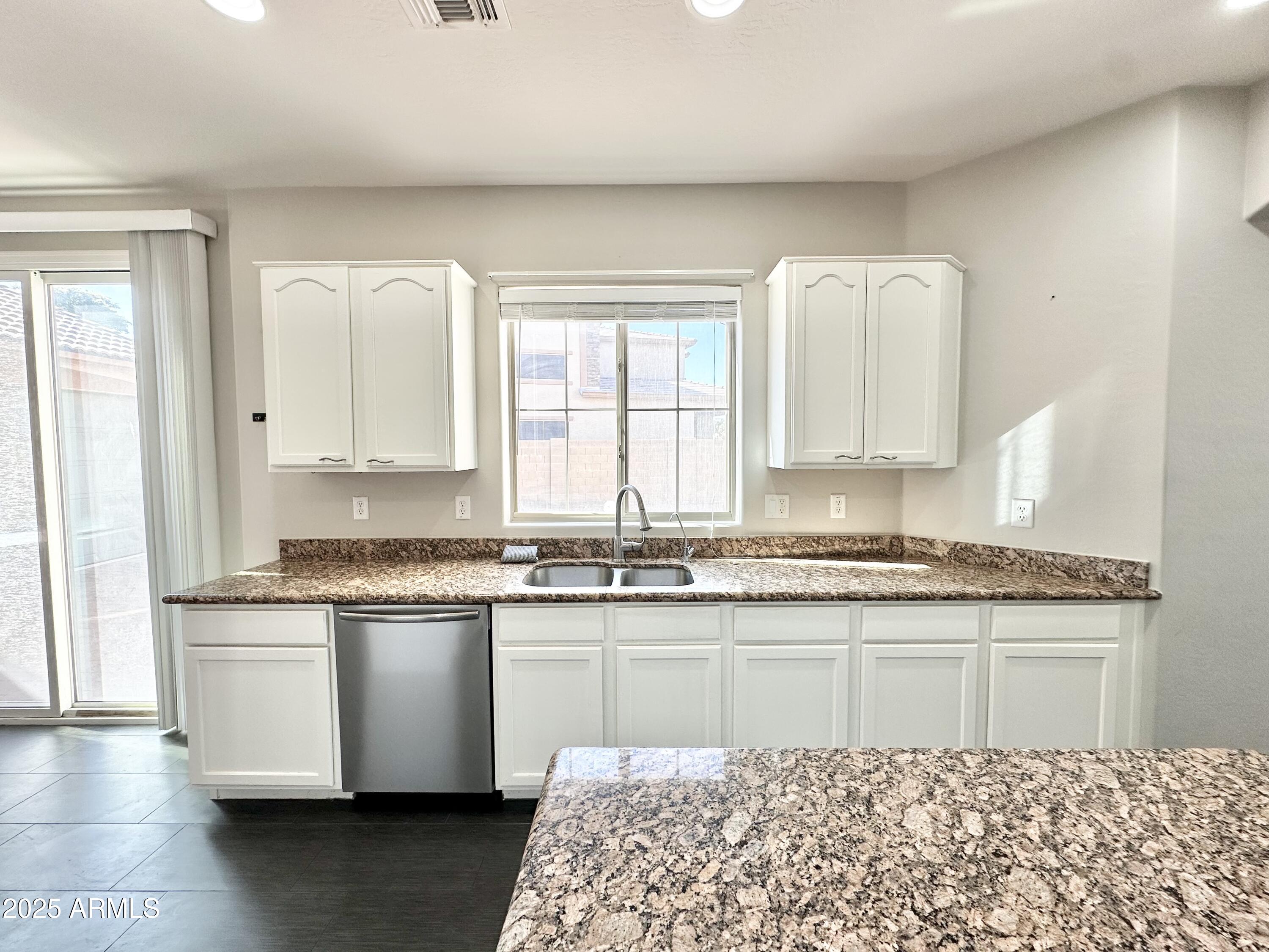 16511 West Tether Trail Surprise, AZ 85387 - Photo 35 of 88 IMG_1697