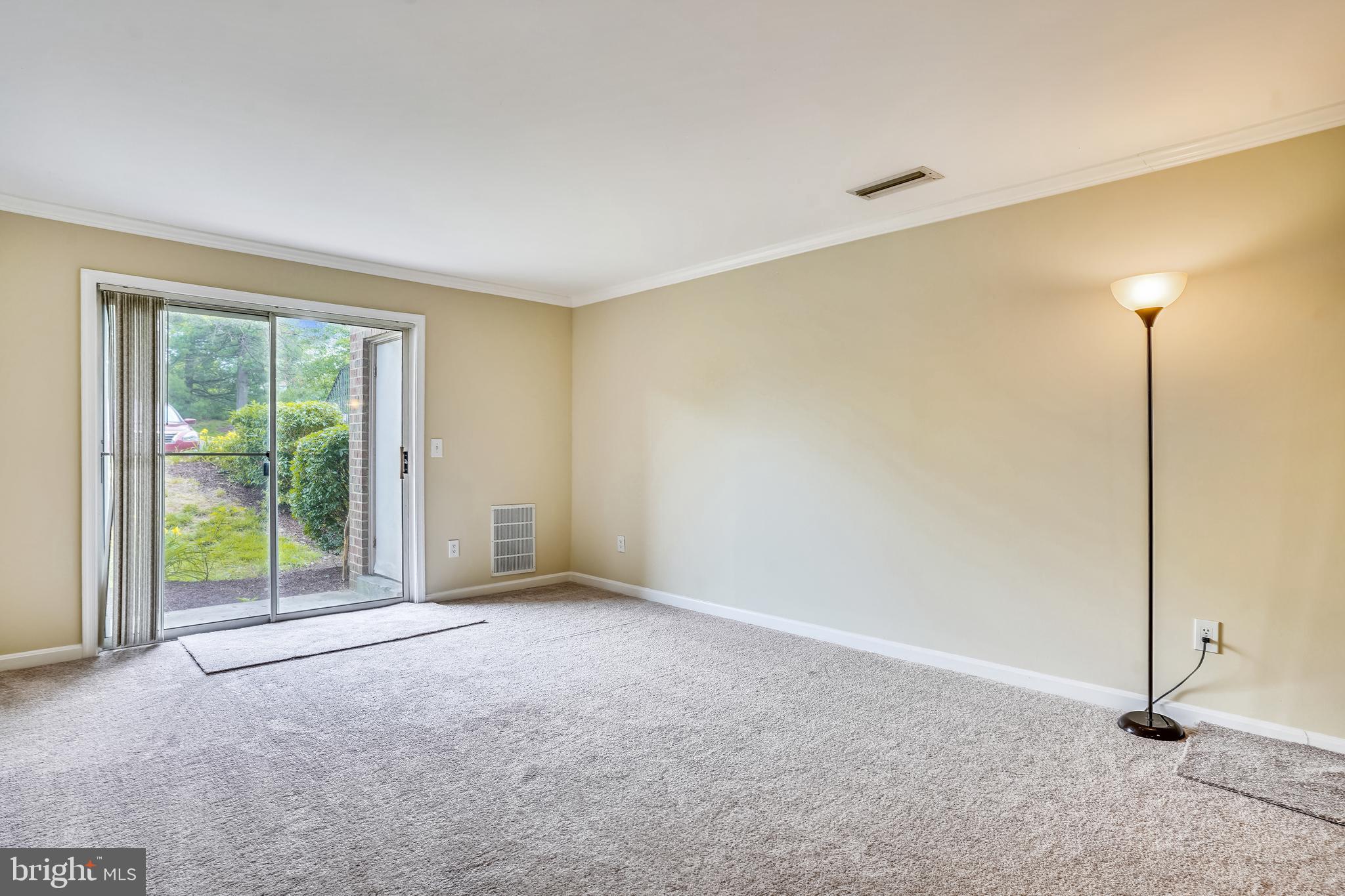 14801 Rydell Road, Unit 104 Centreville, VA 20121 - Photo 6 of 40 Gallery Image 6